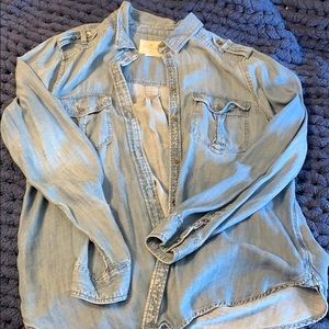 American Eagle button down